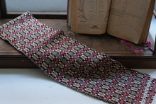 画像をギャラリービューアに読み込む, 佐藤かれん モンカベルテ織りマフラー 2