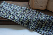 画像をギャラリービューアに読み込む, 佐藤かれん モンカベルテ織りマフラー 3