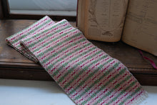 画像をギャラリービューアに読み込む, 佐藤かれん モンカベルテ織りマフラー 7
