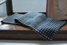 画像をギャラリービューアに読み込む, 佐藤かれん 千鳥格子のラムウールマフラー 2