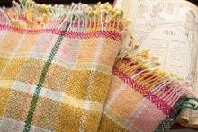 画像をギャラリービューアに読み込む, 佐藤かれん ラムウールのひざ掛け(ピンク)