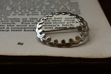 画像をギャラリービューアに読み込む, 月の軌道のブローチ ー月の道しるべ ー