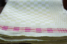 画像をギャラリービューアに読み込む, 佐藤かれん　ドレル織りのバスタオル（グリーン）
